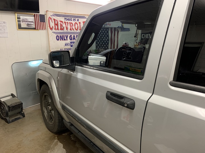 Auto Window Tinting